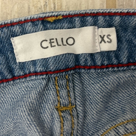 Cello Jean Booty Shorts Size XS - Picture 15 of 16